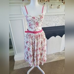Unique vintage brand sundress, size med